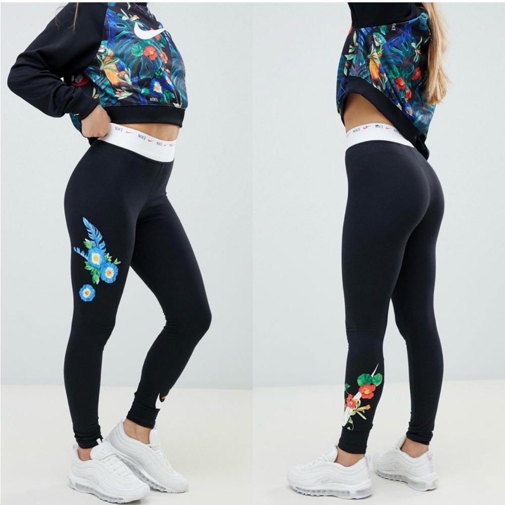 Women’s Nike Black Floral Hyper Femme Tight Fit Leggings SZ Medium